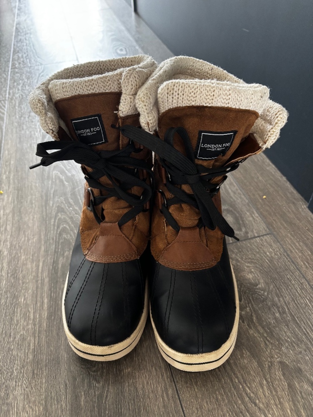 London Fog Women’s Winter Duck Boots – Size 9 – Leather – Great condition